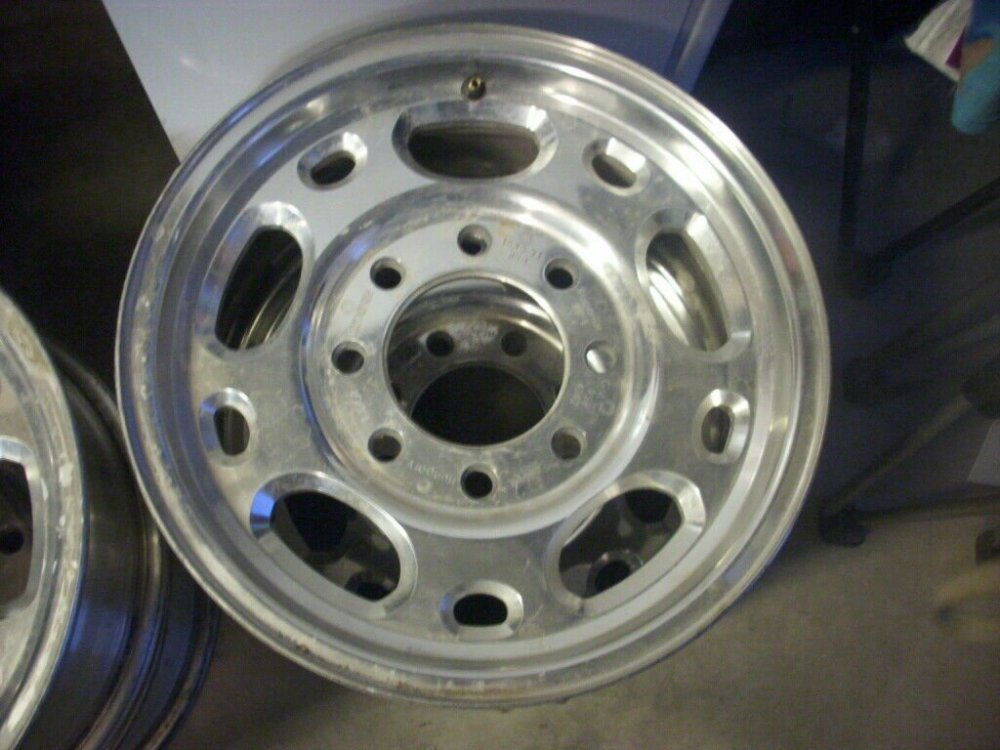 silverado wheel.jpg