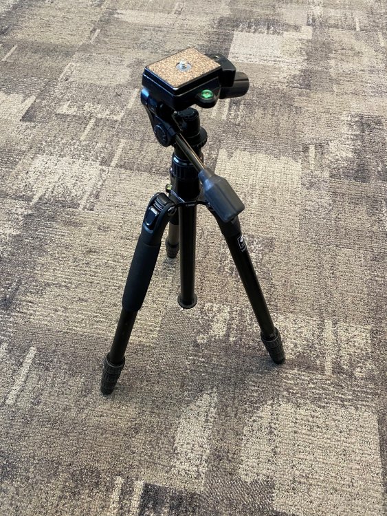 Tripod 2.jpg